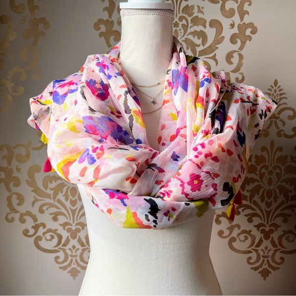 Pink Colorful Light Scarf - Picture 1 of 7